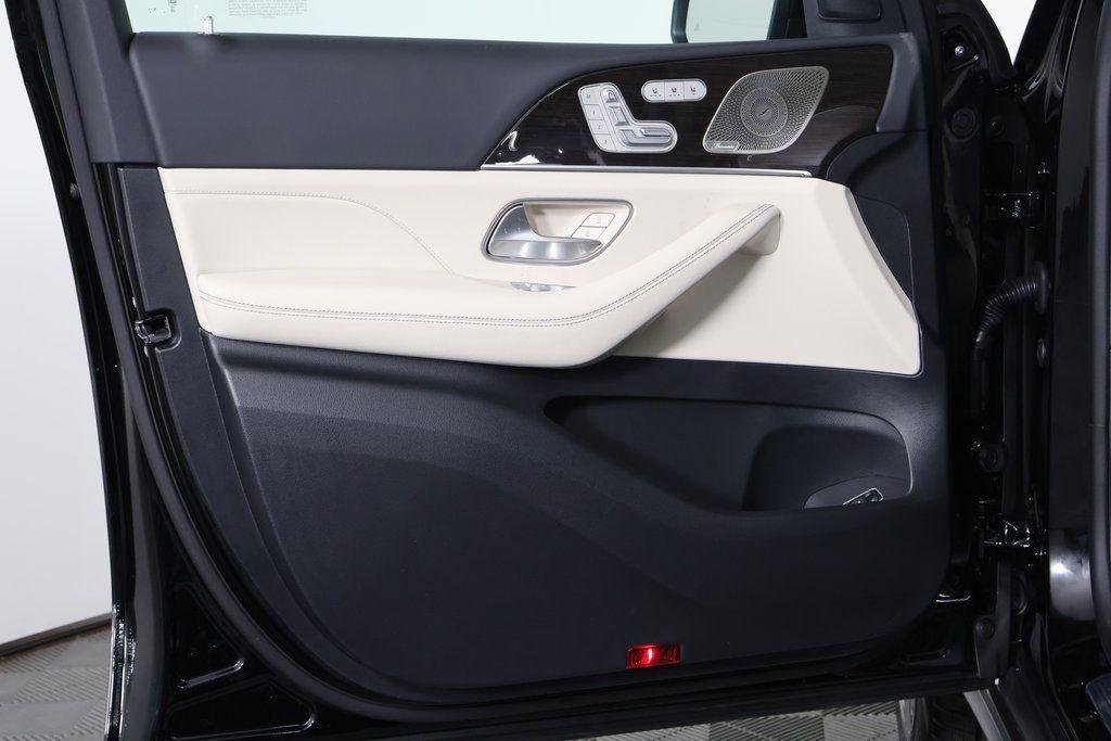 new 2026 Mercedes-Benz GLS 450 car, priced at $93,040