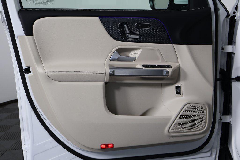 used 2025 Mercedes-Benz GLB 250 car, priced at $44,988