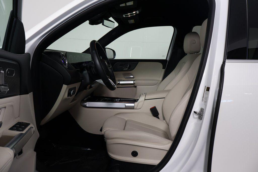 used 2025 Mercedes-Benz GLB 250 car, priced at $44,988