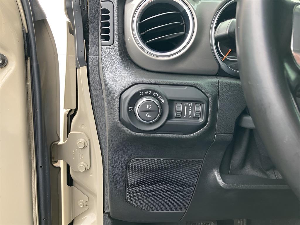 used 2020 Jeep Gladiator car, priced at $23,000