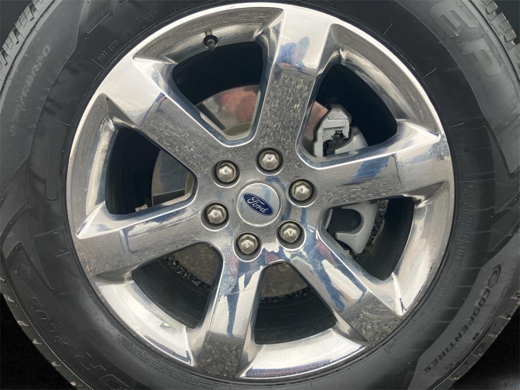 used 2021 Ford F-150 car, priced at $39,472