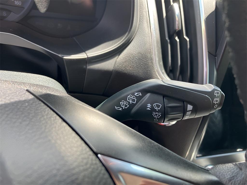 used 2024 Ford Edge car, priced at $26,972