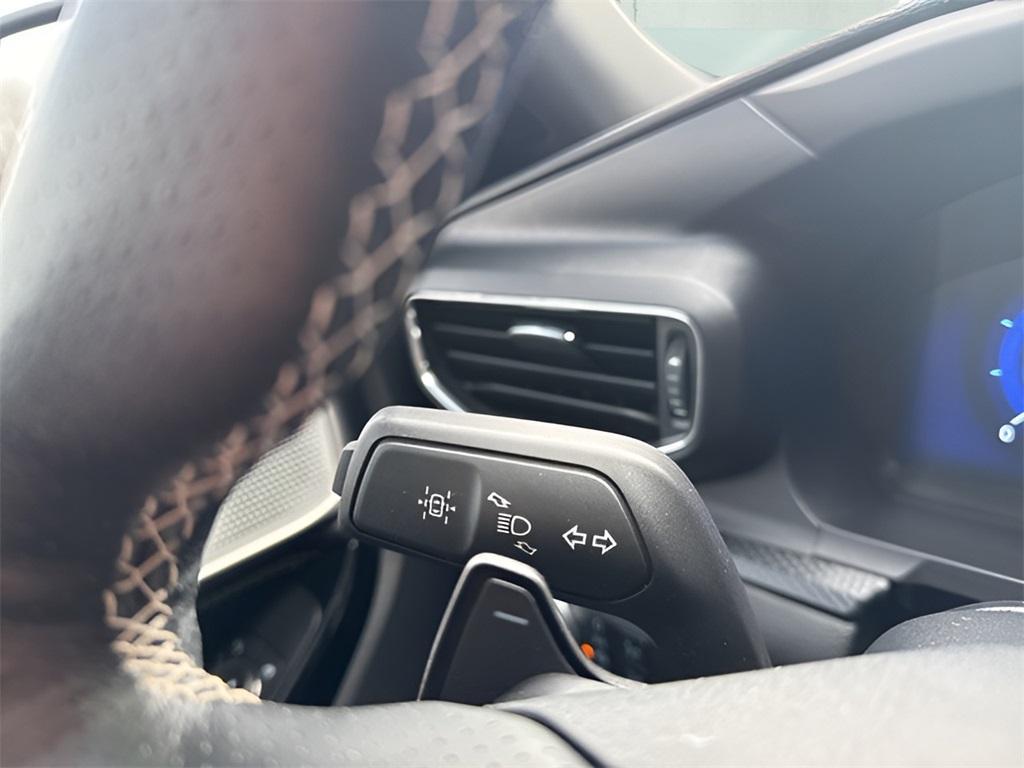 used 2022 Ford Explorer car, priced at $39,000