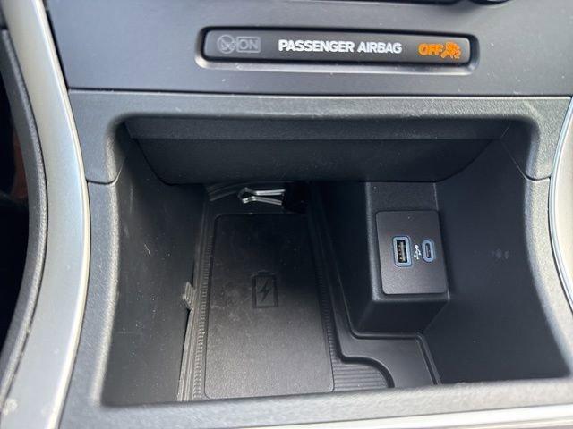 used 2024 Ford Edge car, priced at $31,000