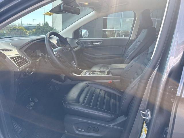 used 2024 Ford Edge car, priced at $31,000