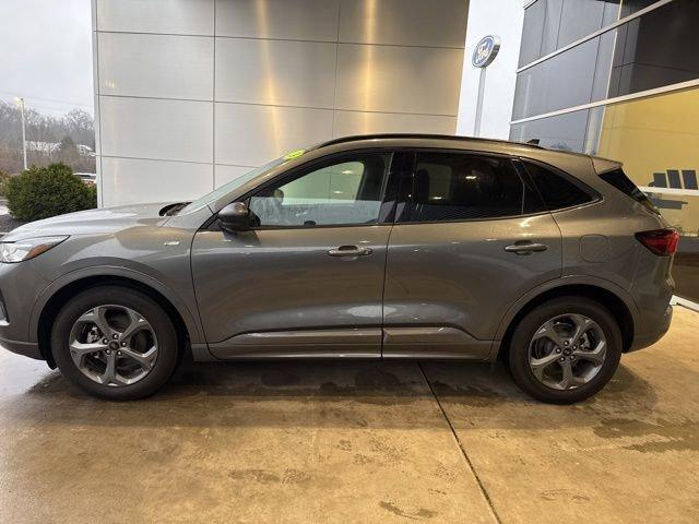 used 2024 Ford Escape car, priced at $25,500