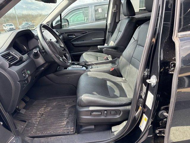 used 2021 Honda Pilot car, priced at $31,000