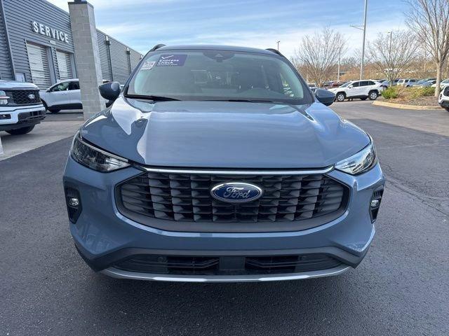 used 2025 Ford Escape car, priced at $29,500