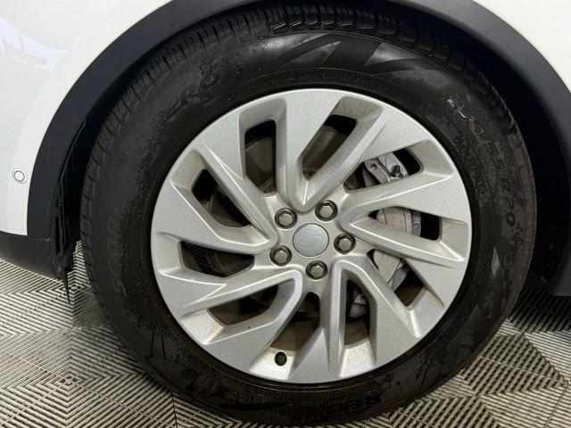 used 2025 Land Rover Discovery car, priced at $46,714