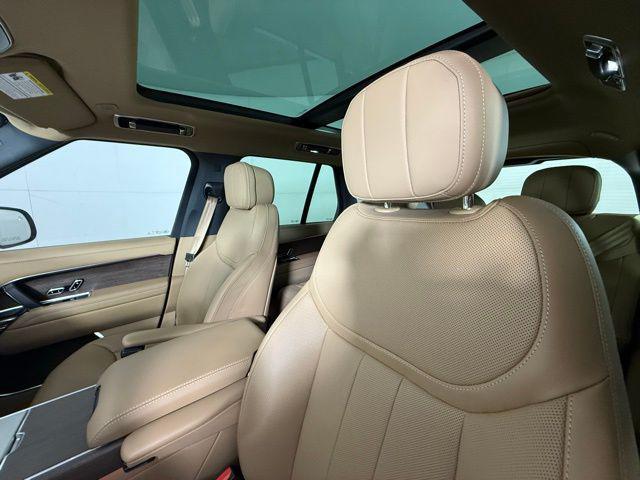 new 2025 Land Rover Range Rover car, priced at $111,905
