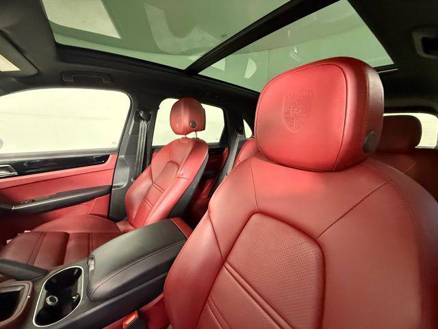 used 2022 Porsche Cayenne car, priced at $43,900