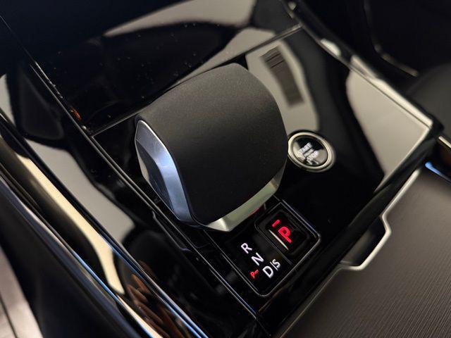 new 2026 Land Rover Range Rover Sport car, priced at $117,070