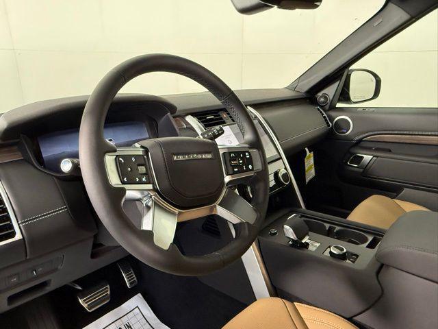new 2025 Land Rover Discovery car, priced at $80,378