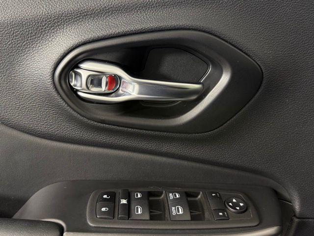 used 2022 Jeep Cherokee car, priced at $18,600