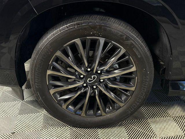 used 2025 INFINITI QX80 car, priced at $77,527