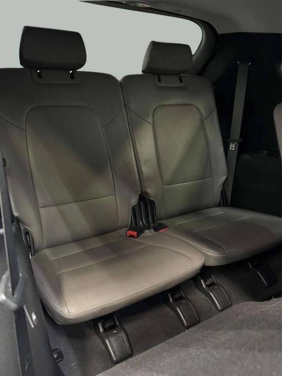 used 2014 Hyundai Santa Fe car, priced at $10,999