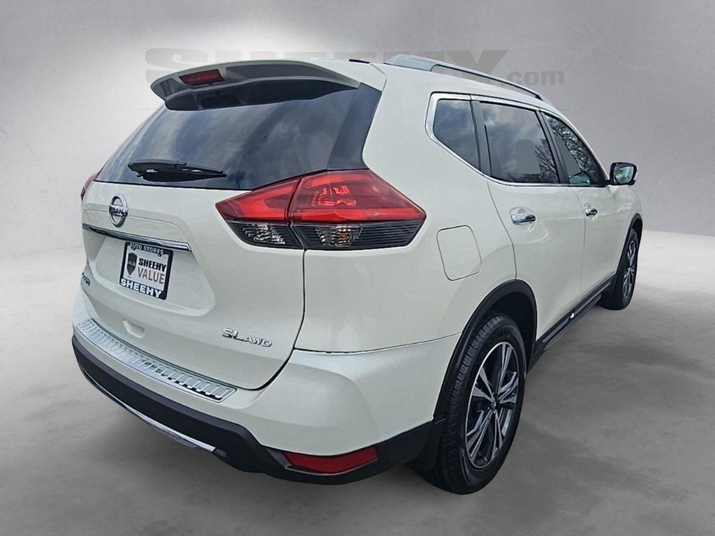 used 2018 Nissan Rogue car, priced at $13,184