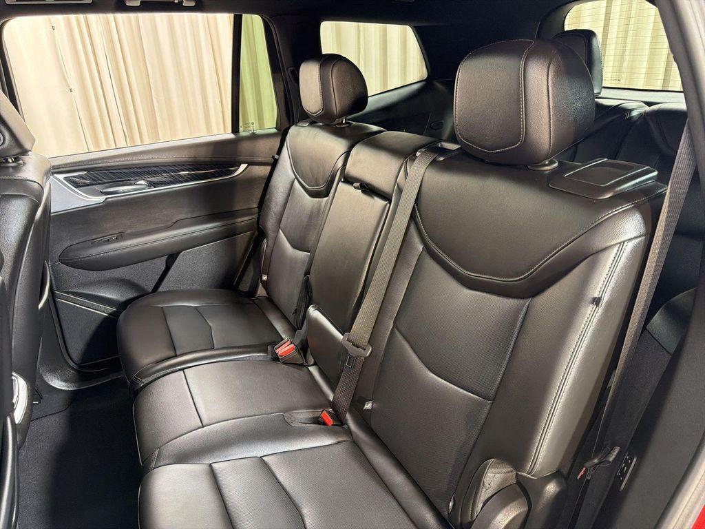 used 2024 Cadillac XT6 car, priced at $46,226