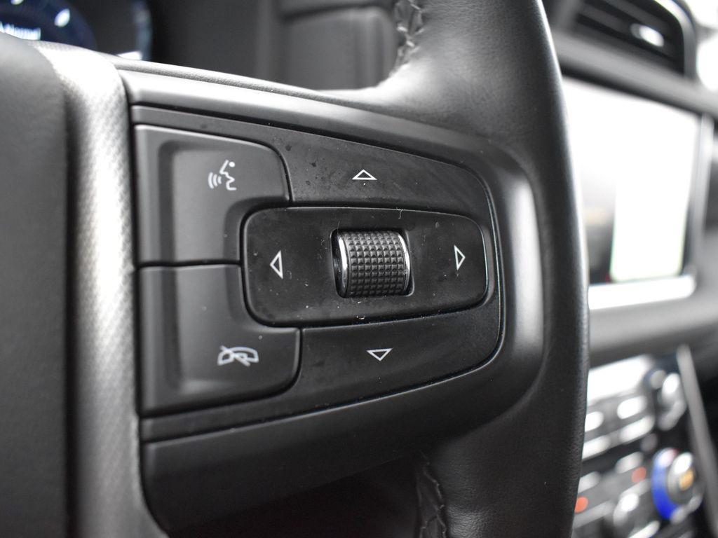 used 2024 GMC Yukon car, priced at $65,995