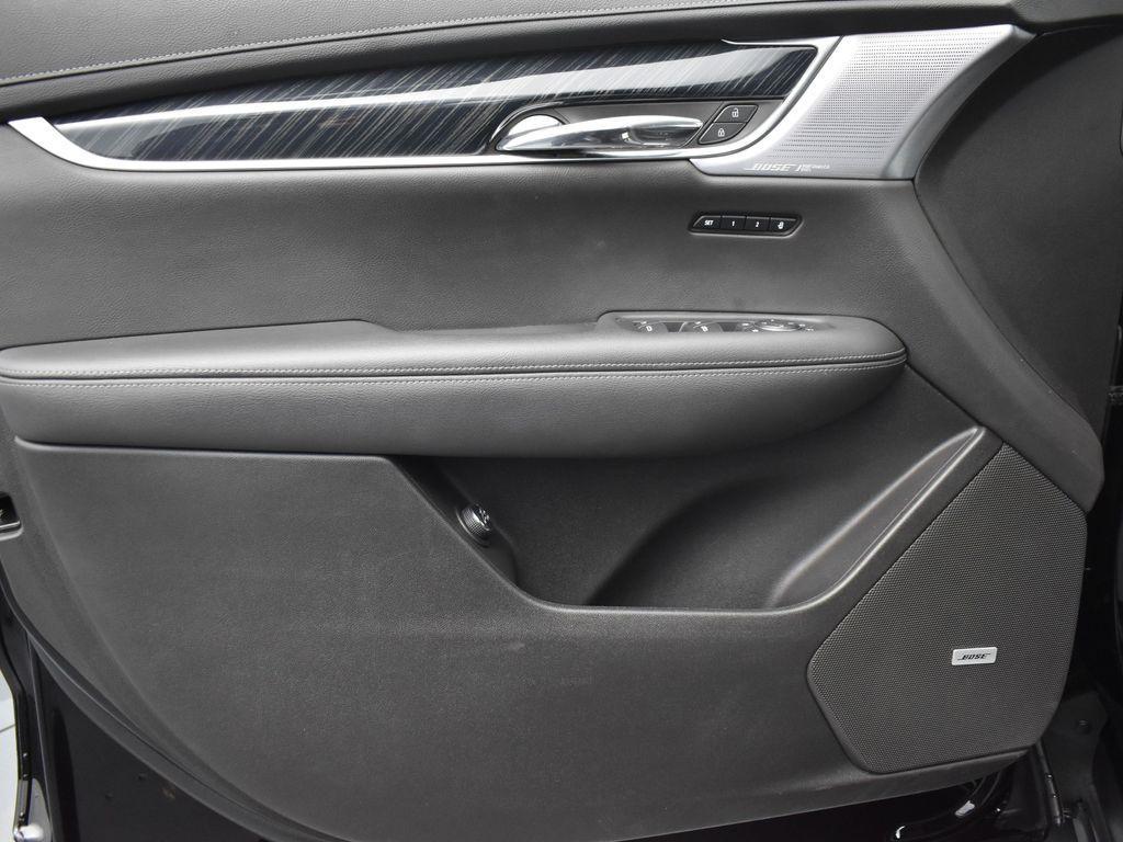 used 2020 Cadillac XT6 car, priced at $31,695