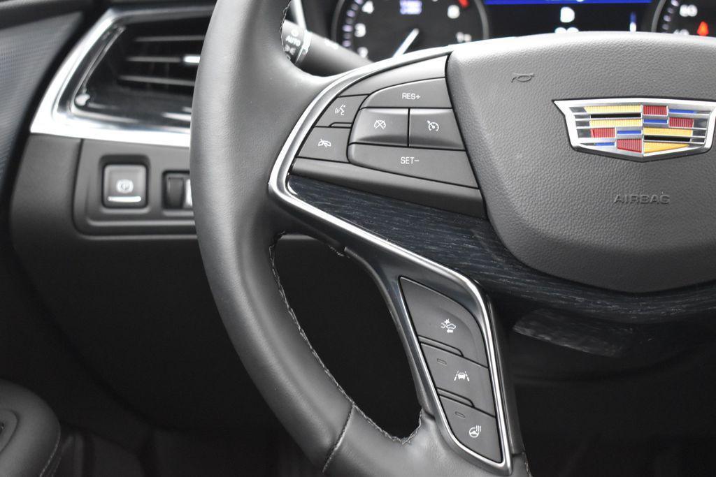 new 2026 Cadillac XT5 car, priced at $61,983