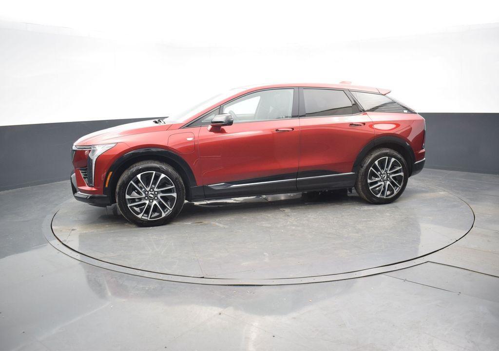 used 2025 Cadillac OPTIQ car, priced at $45,795