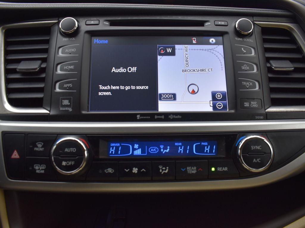 used 2018 Toyota Highlander car, priced at $26,895