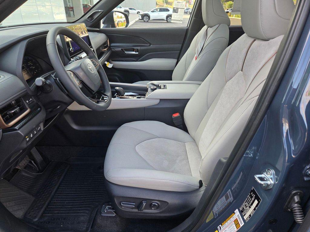 used 2026 Toyota Grand Highlander Hybrid car, priced at $71,990