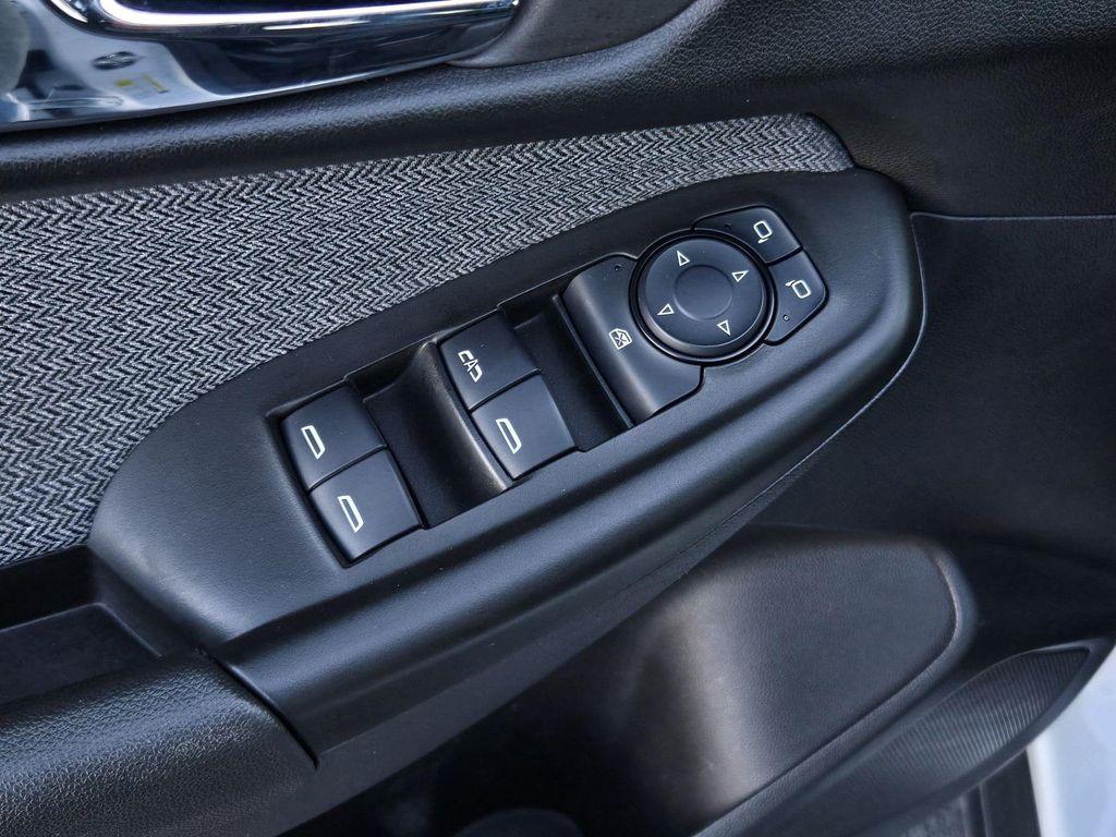 used 2025 Chevrolet TrailBlazer car, priced at $23,063