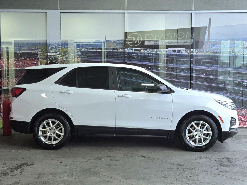 used 2022 Chevrolet Equinox car, priced at $16,206