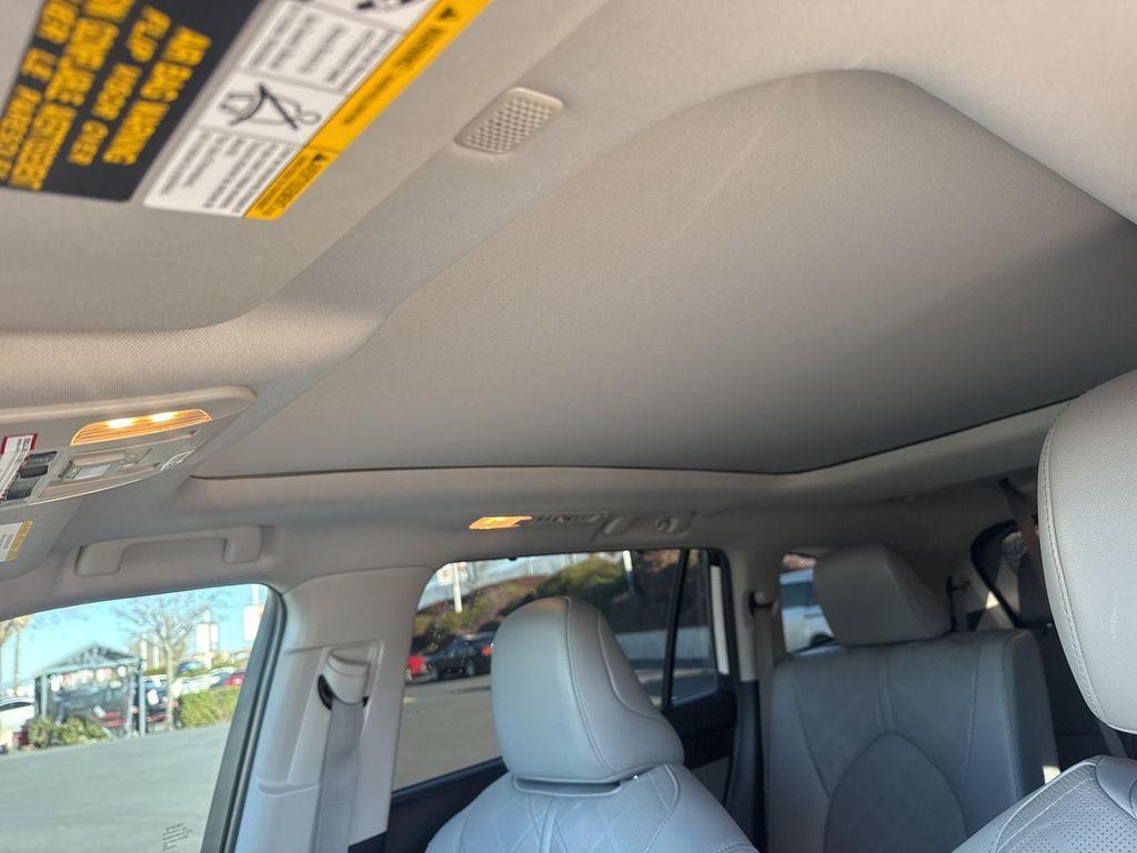 used 2020 Toyota Highlander Hybrid car, priced at $37,990