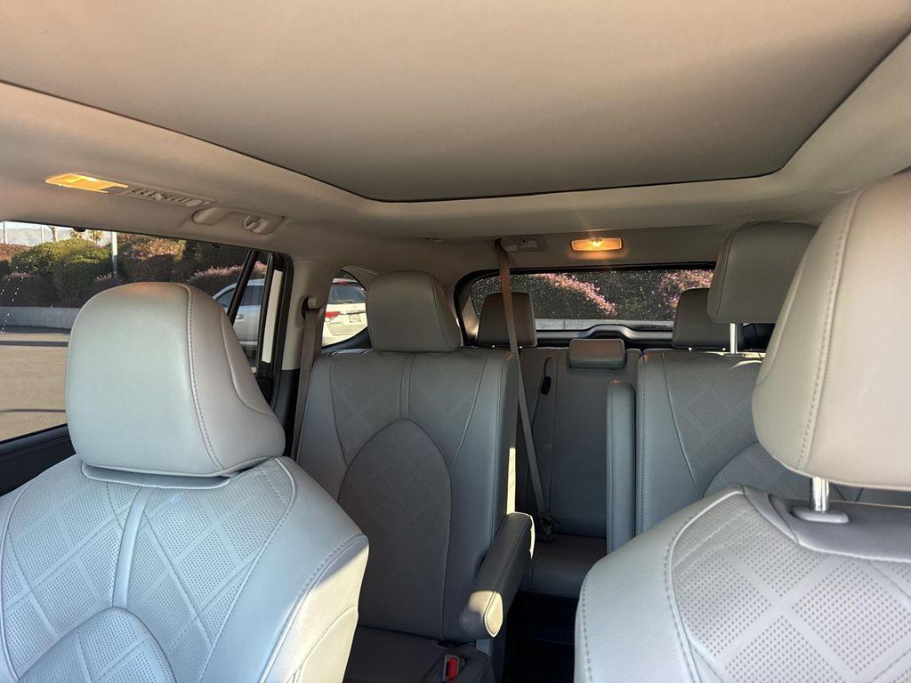 used 2020 Toyota Highlander Hybrid car, priced at $37,990
