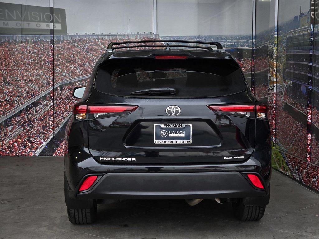 used 2024 Toyota Highlander car, priced at $42,036