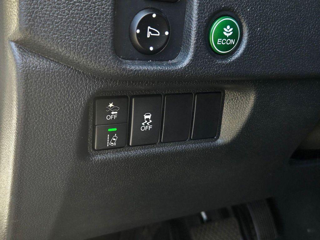 used 2020 Honda Pilot car, priced at $25,490