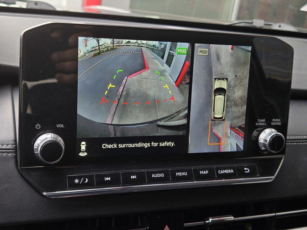 used 2024 Mitsubishi Outlander car, priced at $24,591