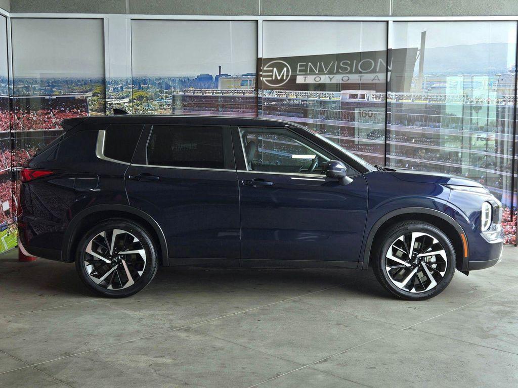 used 2024 Mitsubishi Outlander car, priced at $26,967