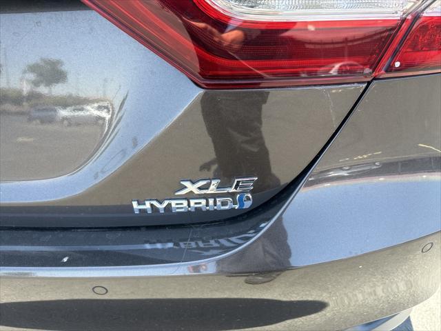 used 2018 Toyota Camry Hybrid car, priced at $17,990