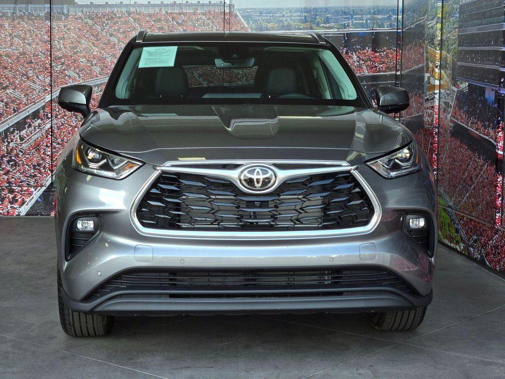 used 2026 Toyota Highlander Hybrid car, priced at $66,490