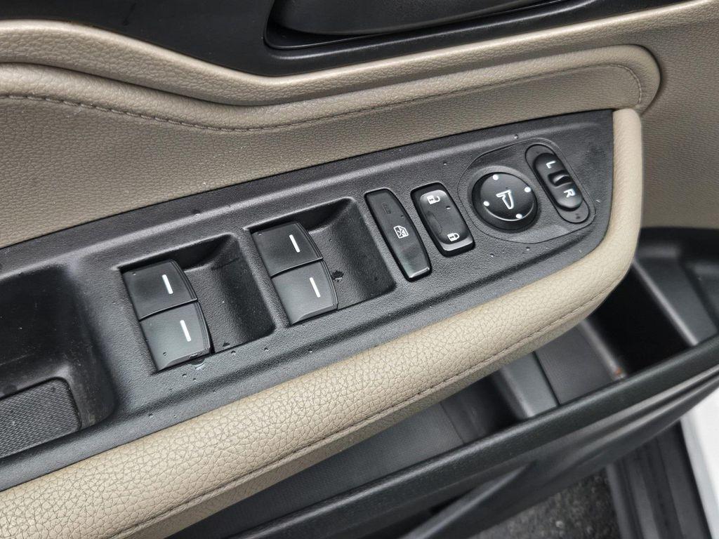 used 2024 Honda Odyssey car, priced at $32,590