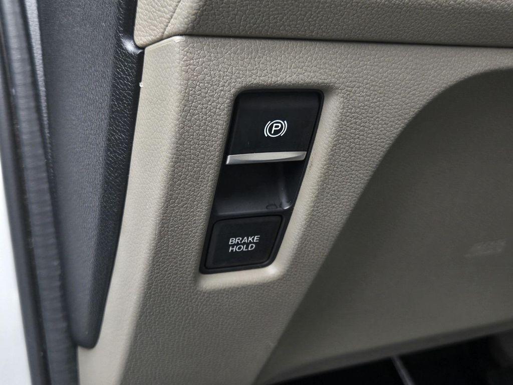 used 2024 Honda Odyssey car, priced at $32,590