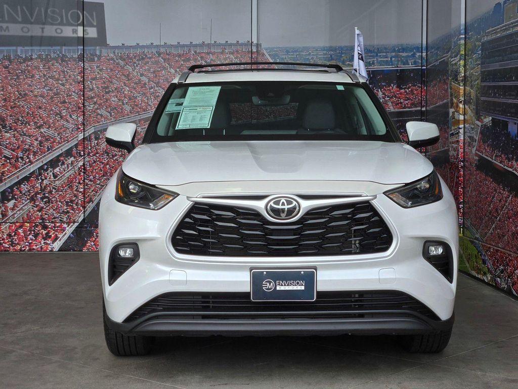 used 2023 Toyota Highlander car, priced at $39,461