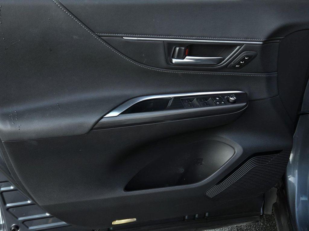 used 2021 Toyota Venza car, priced at $26,990