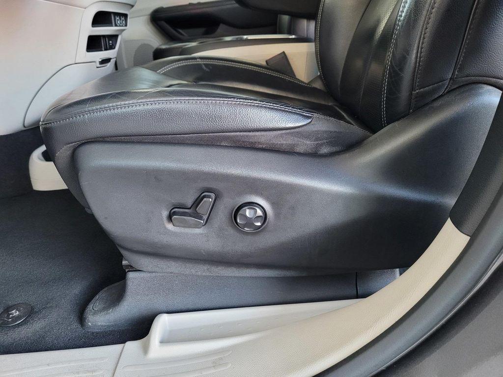 used 2022 Chrysler Pacifica car, priced at $21,590