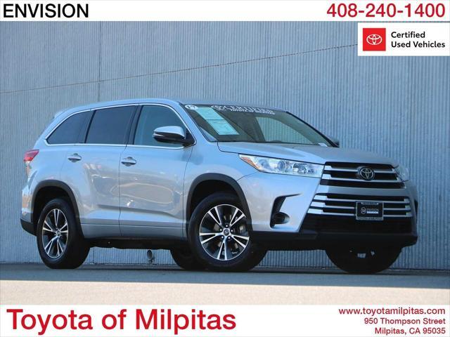 used 2017 Toyota Highlander car