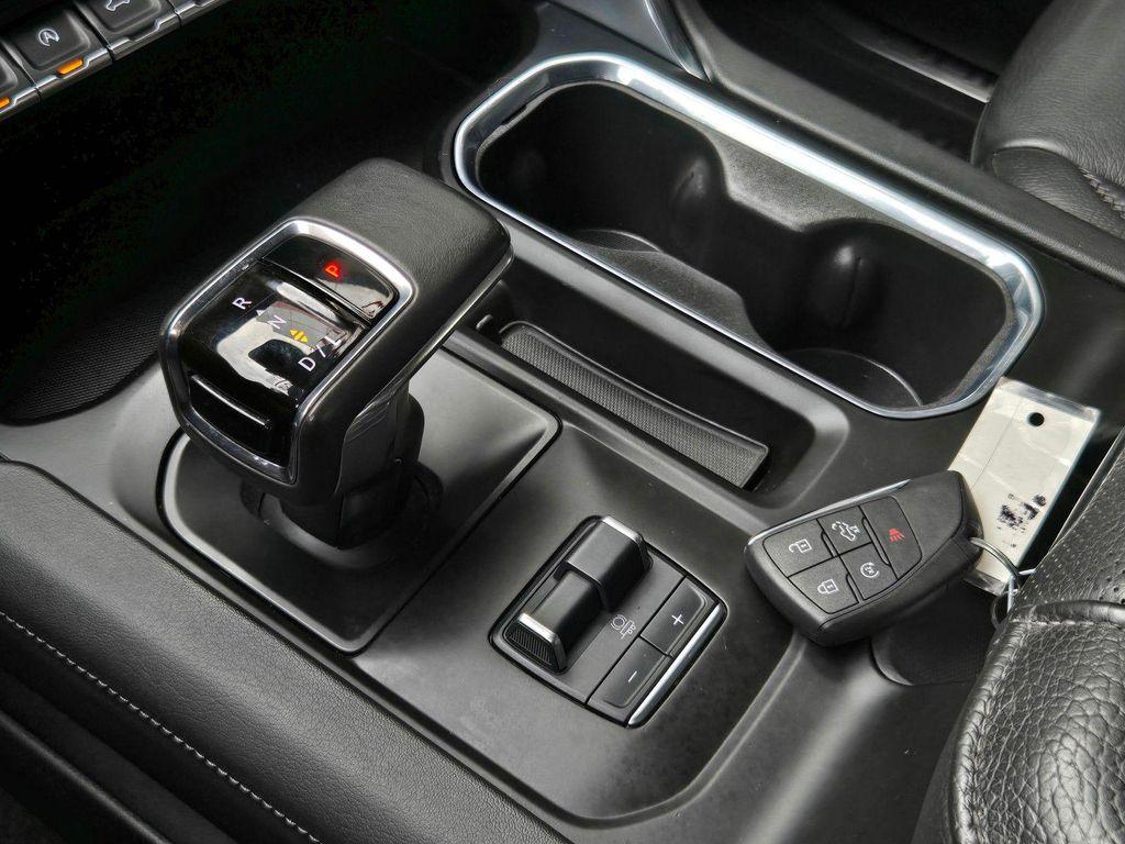 used 2022 GMC Sierra 1500 car, priced at $41,990