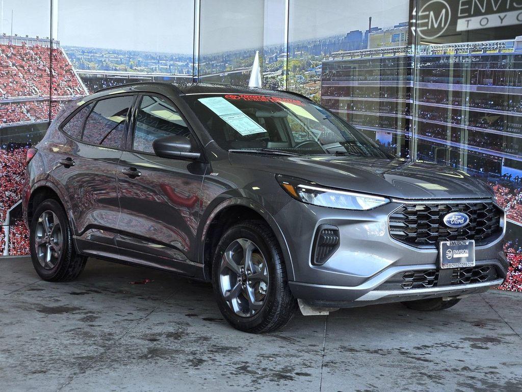 used 2024 Ford Escape car, priced at $20,984