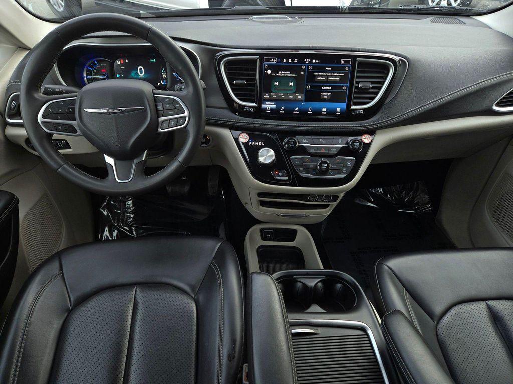 used 2023 Chrysler Pacifica Hybrid car, priced at $26,757