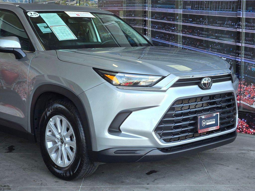 used 2025 Toyota Grand Highlander car, priced at $44,990