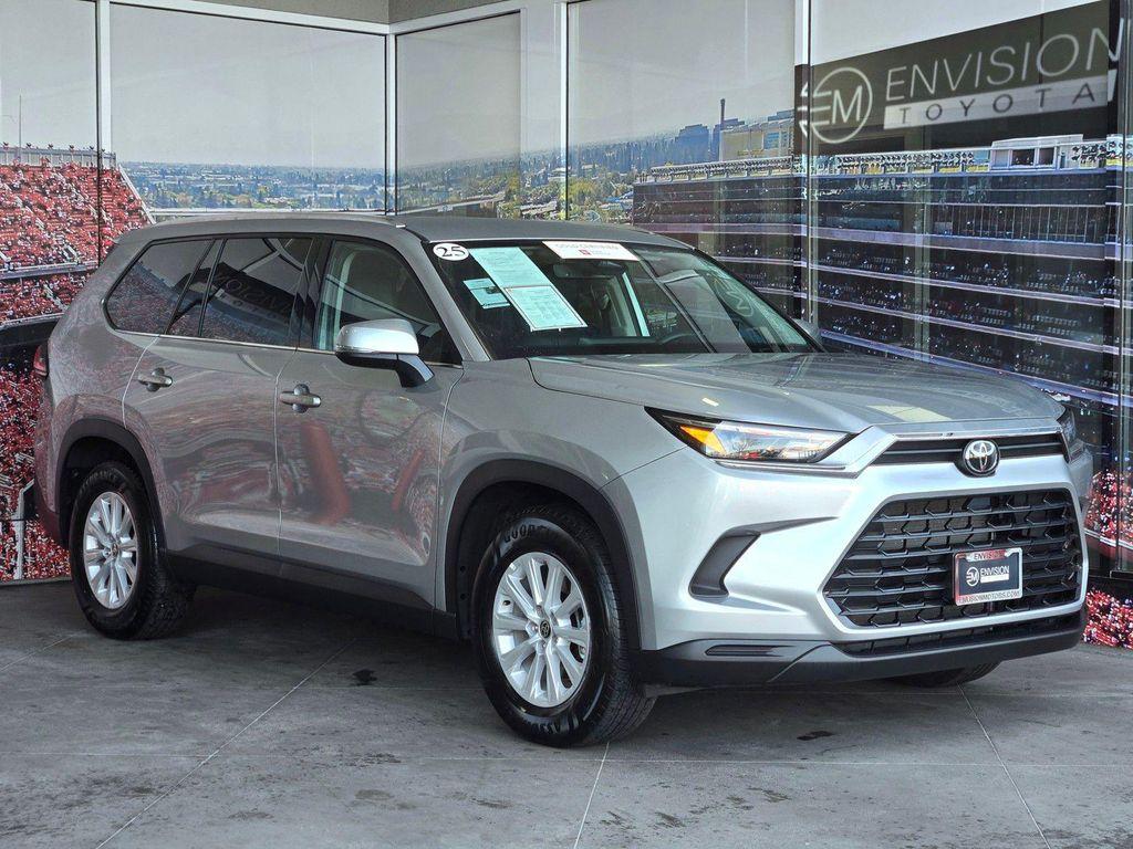 used 2025 Toyota Grand Highlander car, priced at $44,990