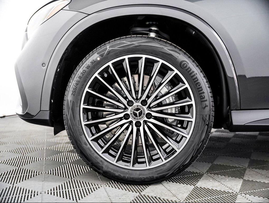 new 2026 Mercedes-Benz GLC 300 car, priced at $58,425